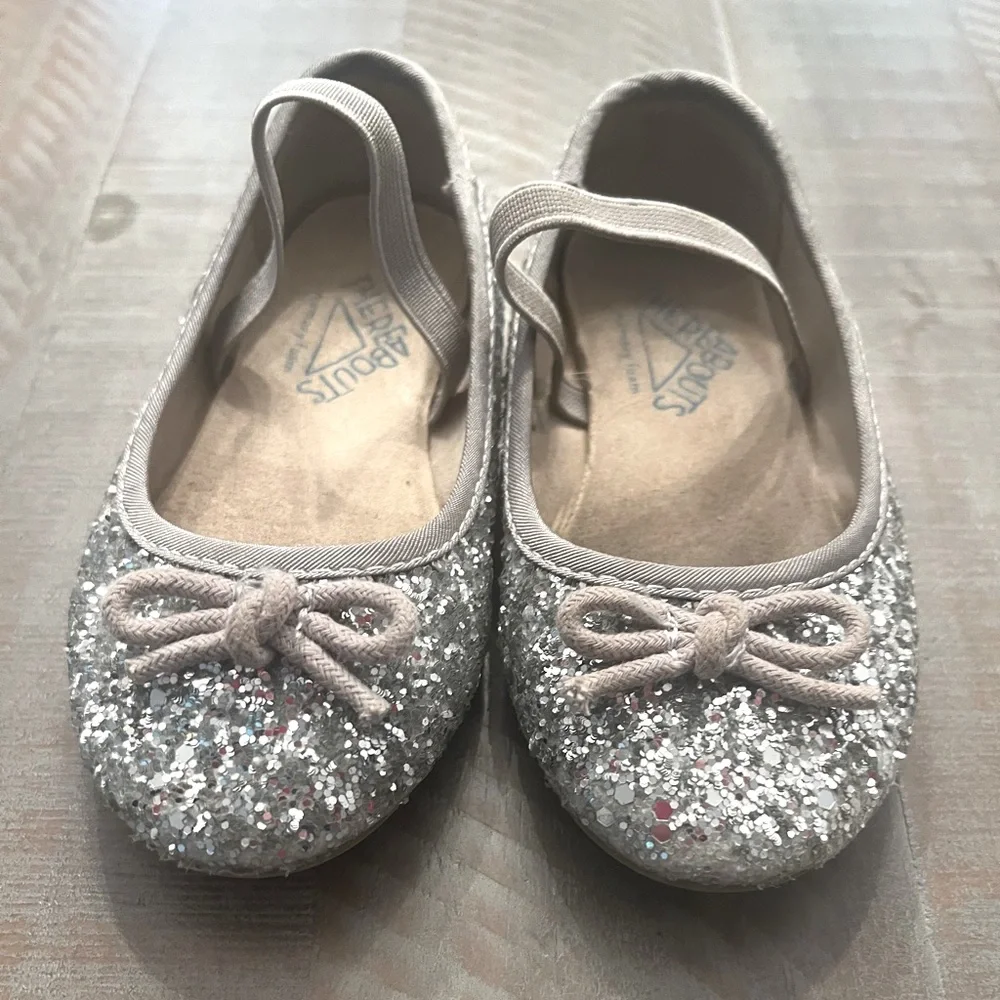 Silver Sparkle Toddler Dress Shoes-Size 7